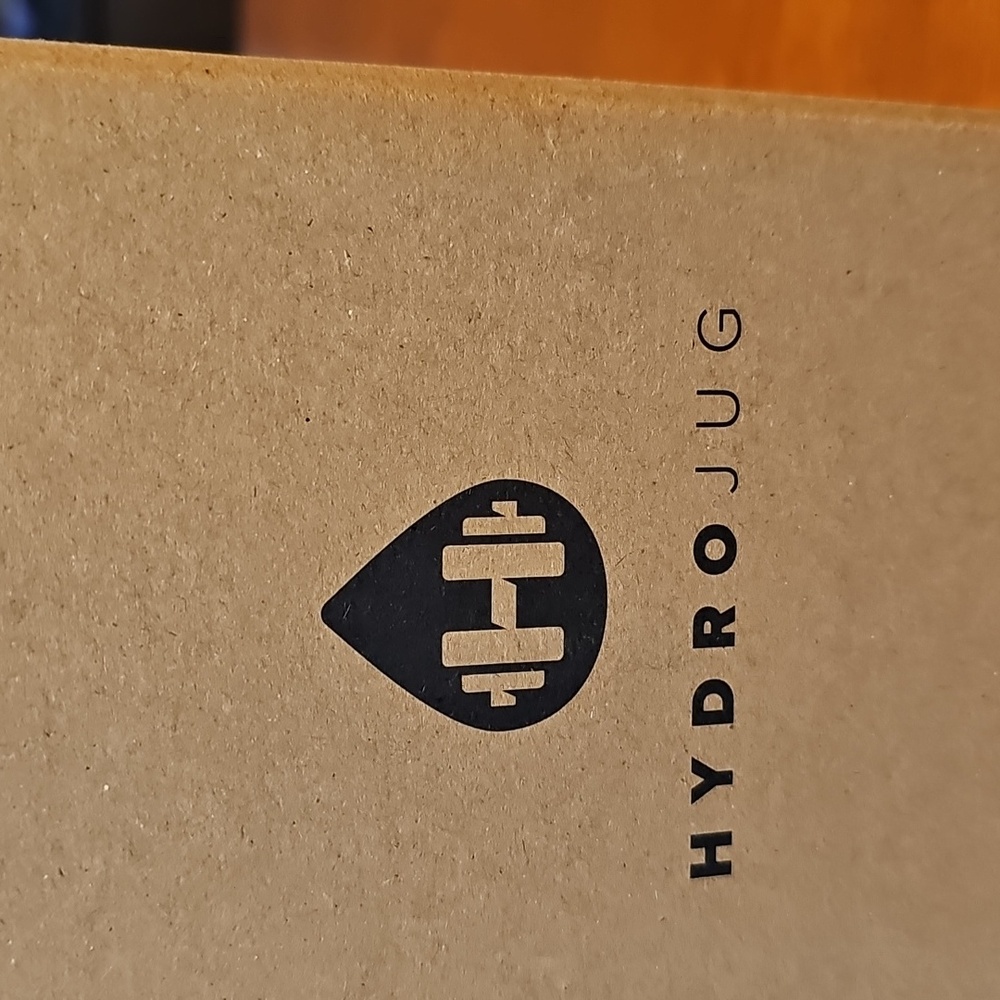 HydroJug 32 oz Traveler - Picture 7 of 8